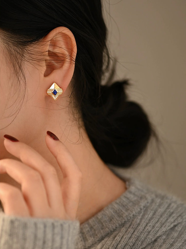 ラピスラズリピアス