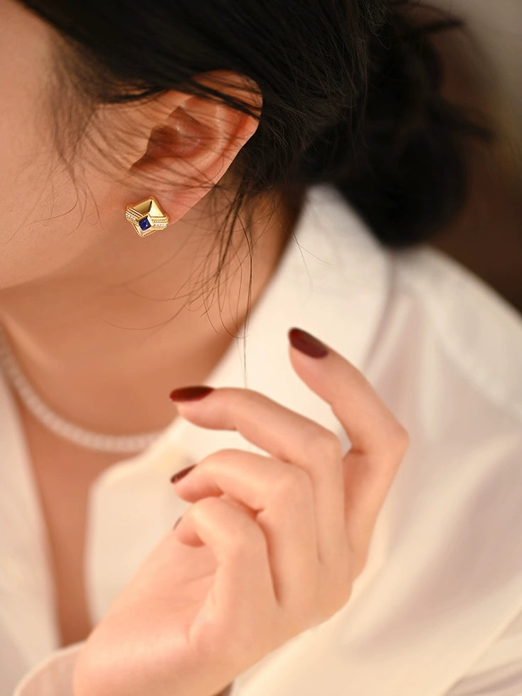 ラピスラズリピアス