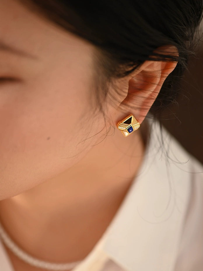 ラピスラズリピアス